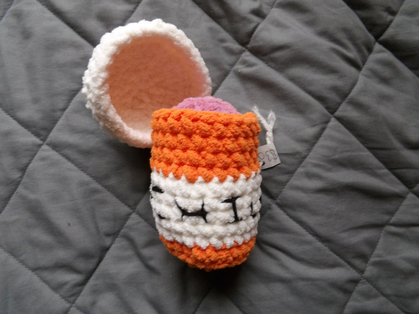 Crochet, Chill pill and Pill Bottle plushie